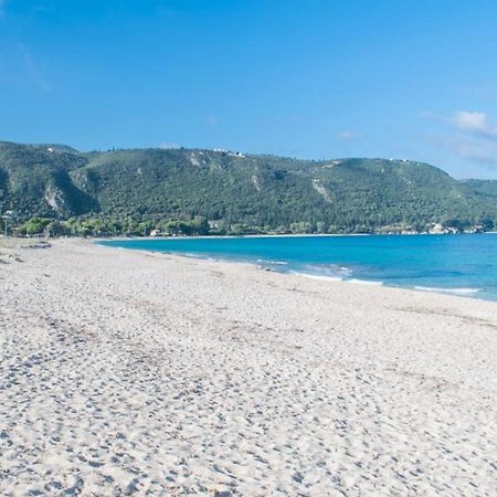 Beachfront Villa Galazio Лефкада Экстерьер фото